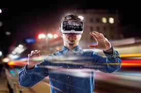 虚拟现实体验：APP技术在虚拟现实领域的应用前景