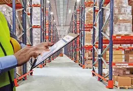 眼镜连锁企业总部与门店的库存权限分配