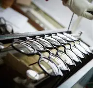 眼镜仓储的作业流程标准化建设